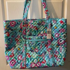 Vera Bradley x Disney Ariel Floral medium tote NWT Teal